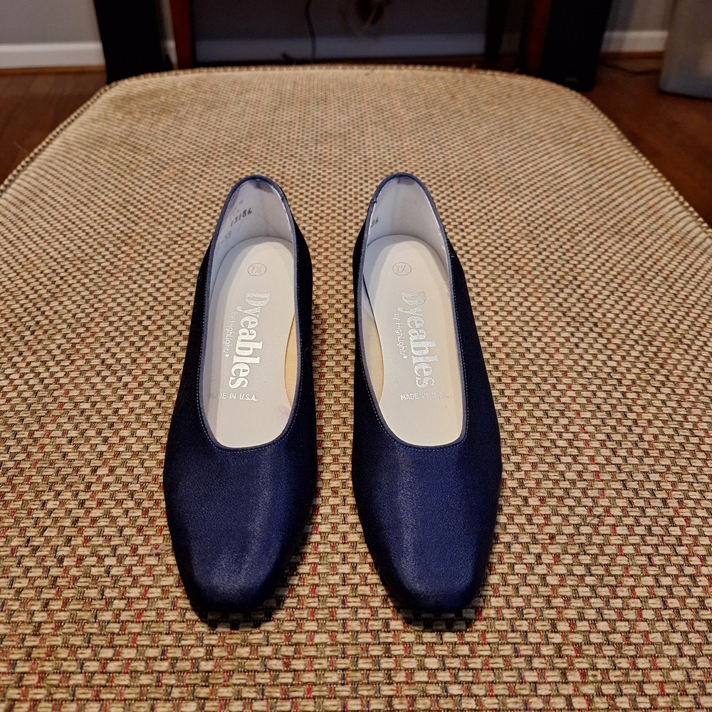 Dyeables Navy Satin Dress Shoes for Women